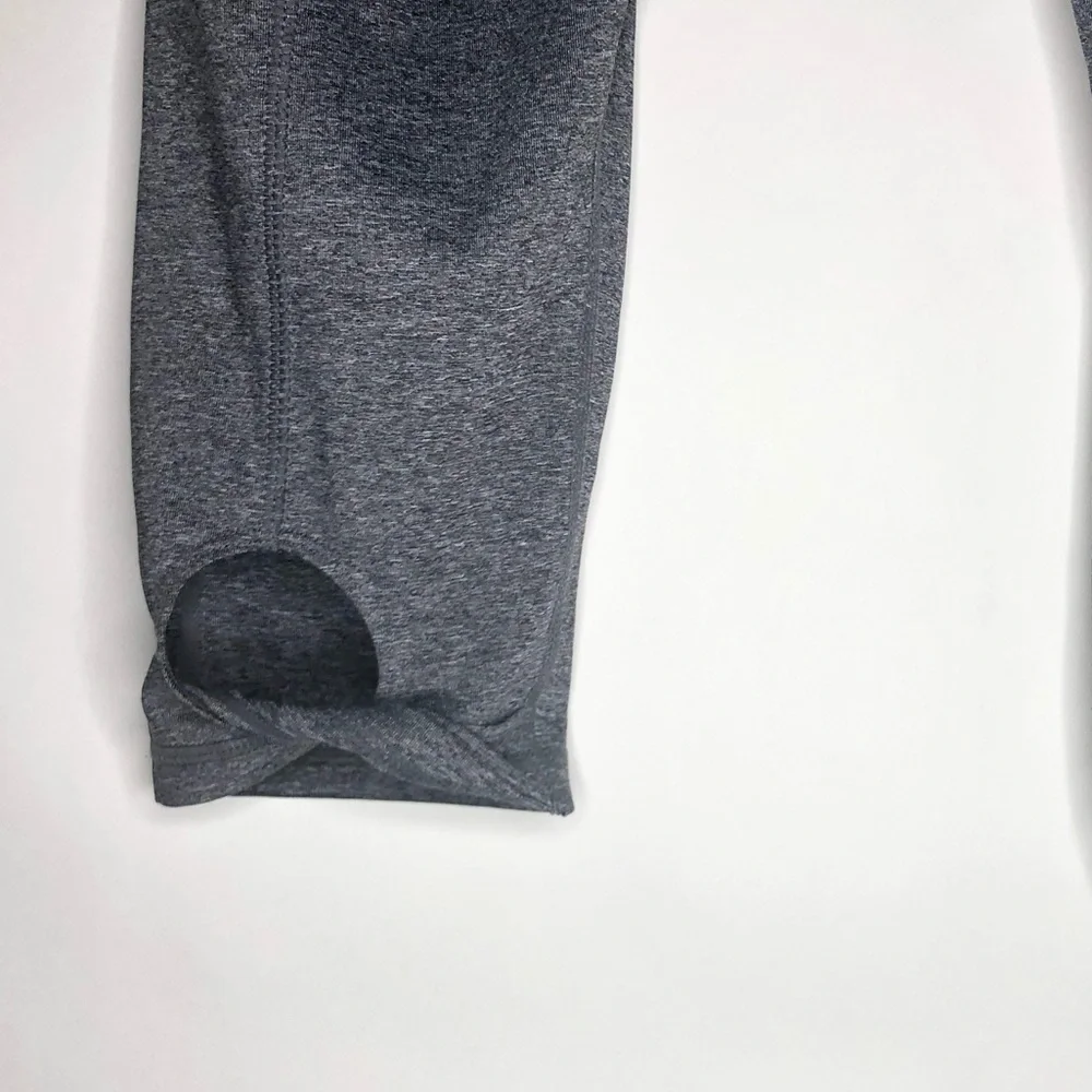 Z by ZELLA gray Capri leggings size Large - Picture 2 of 6